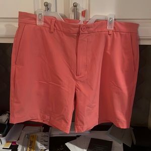 Vineyard vine men’s shorts